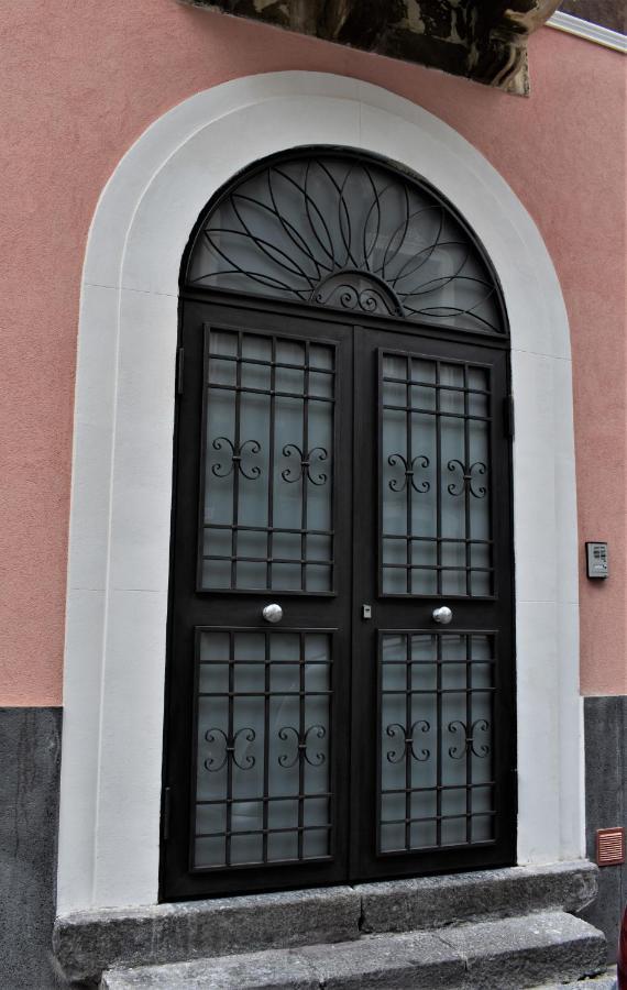 Вилла Casa Nire II Катания Экстерьер фото